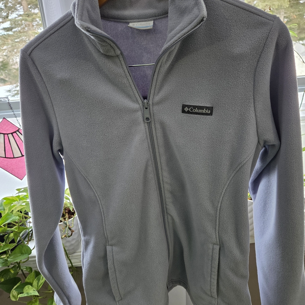 Columbia Gray Fleece Jacket